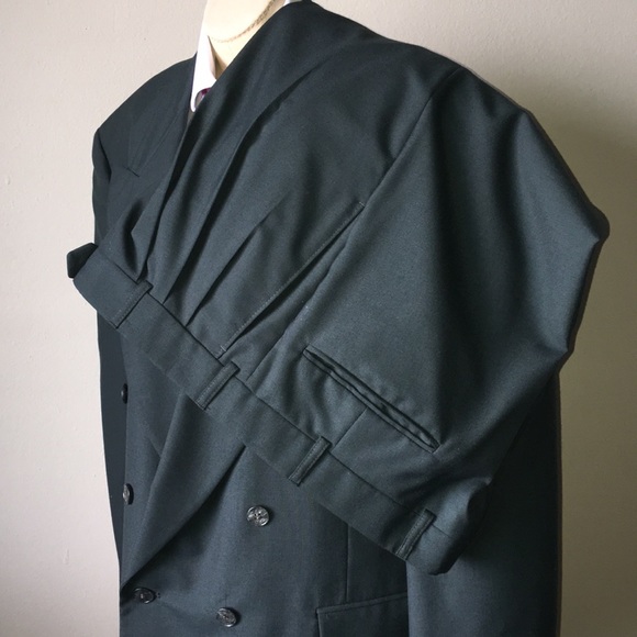 Hardy Amies London - Picture 7 of 8